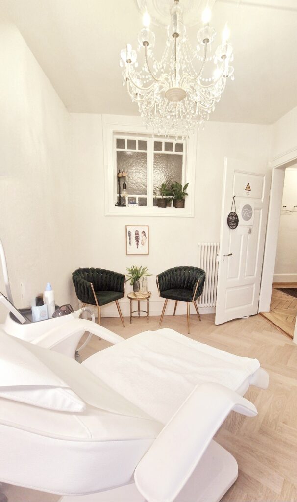 Hairfree and Happy - Laser Haarentfernung in Luzern